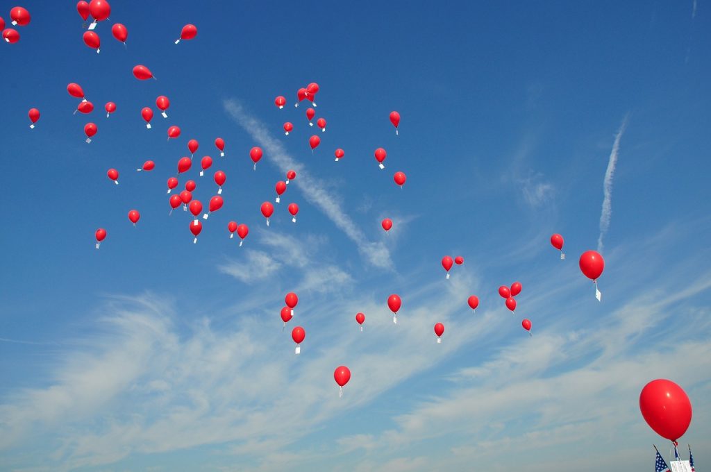 Ghosting: Bild mit Ballons  Ballons zum loslassen